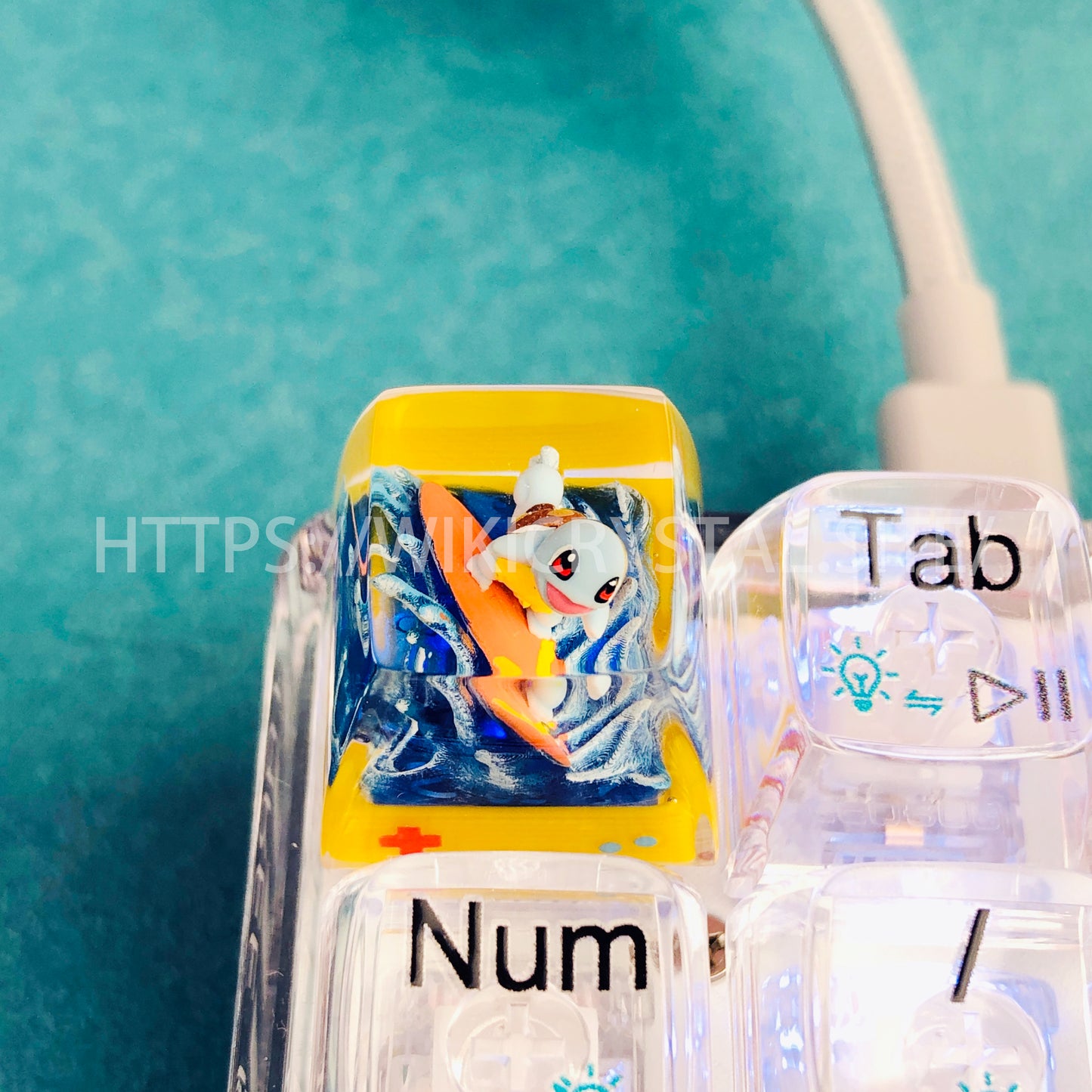 Pokemon Squirtle Custom 1U Keycap Pokemon Keycap Liquidate Keycap Artisan Keycap Anime Cherry MX Keycap, Yellow Keycap