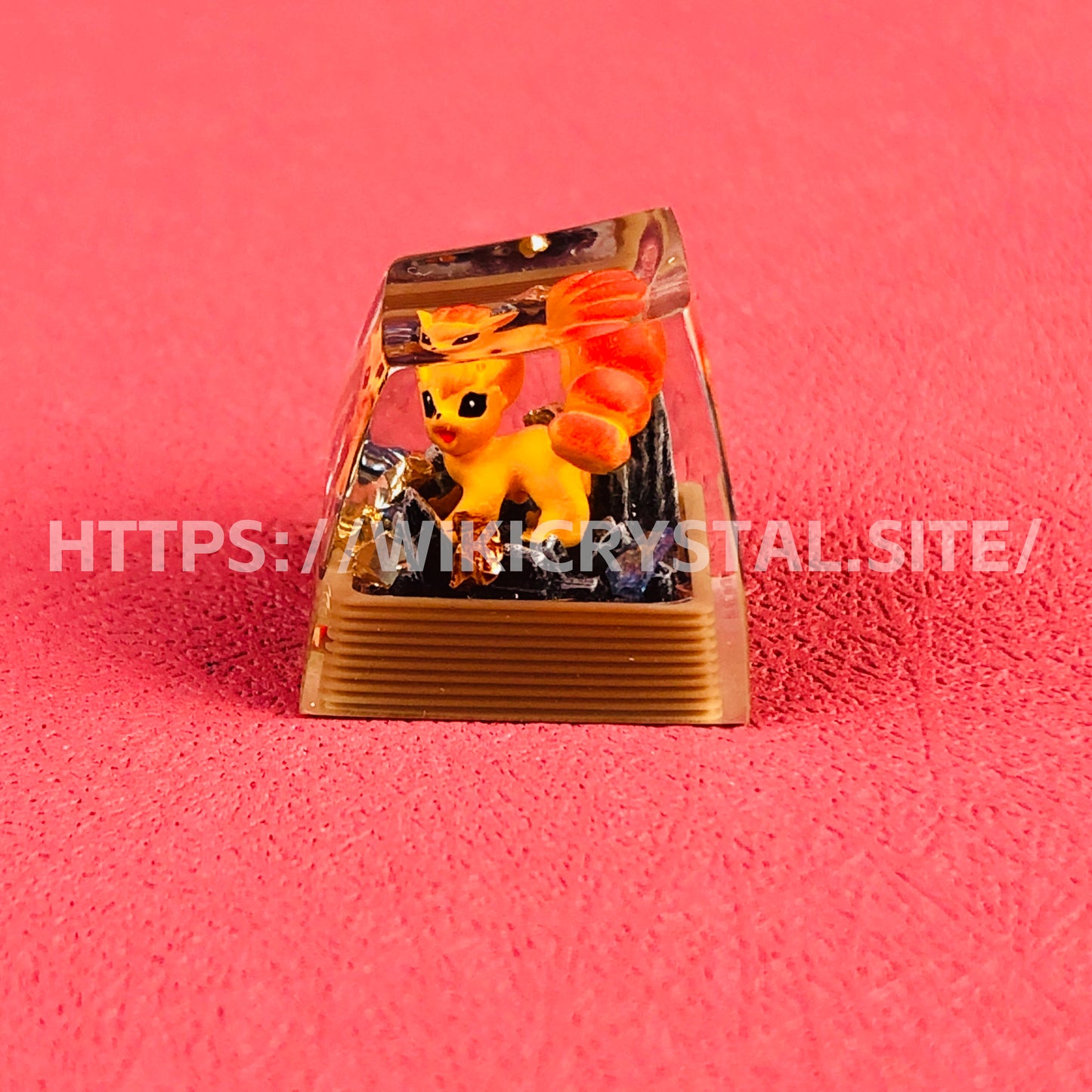 Pokémon Vulpix custom 1U keycap Pokemon keycap liquefied keycap artisan keycap anime cherry MX keycap yellow keycap