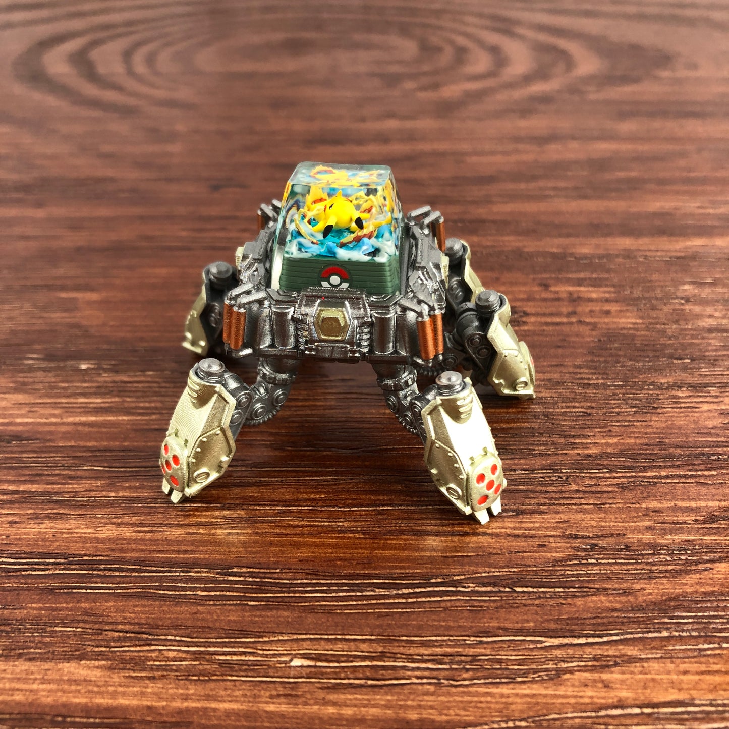 Resin keycap transporter mecha keycap display stand ornaments keycap storage device mecha decorations,Light gold