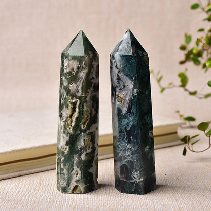 Natural Crystal Point Aquatic Agate Tower