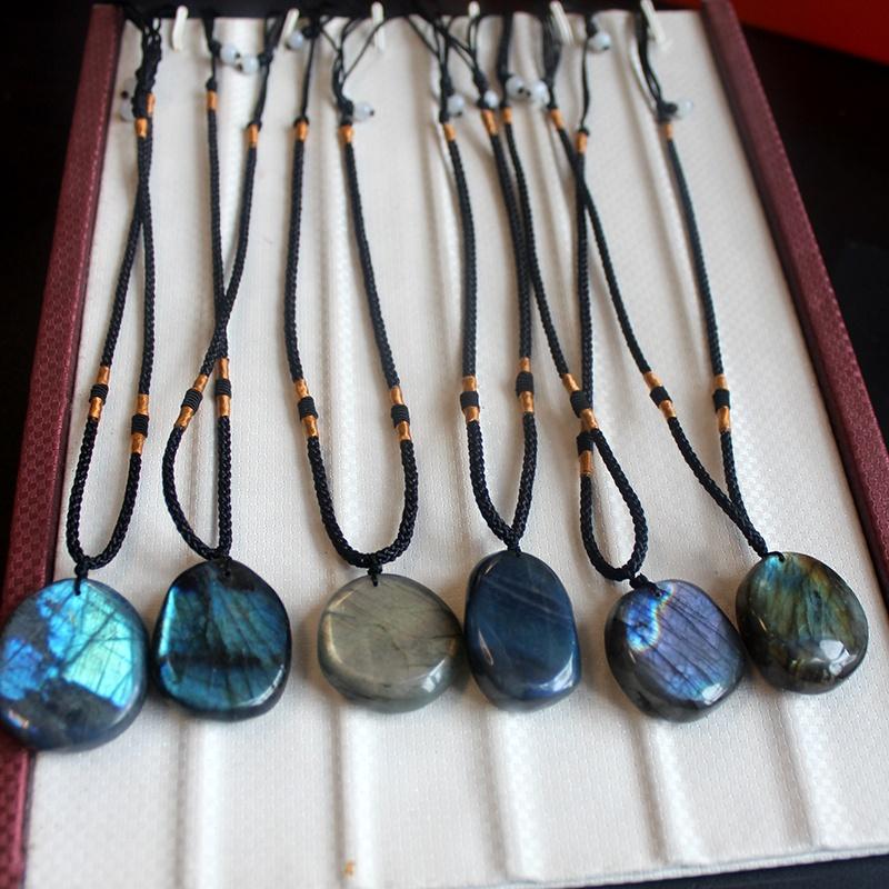 Natural High Quality Healing Stones Quartz Crystal Labradorite Pendant