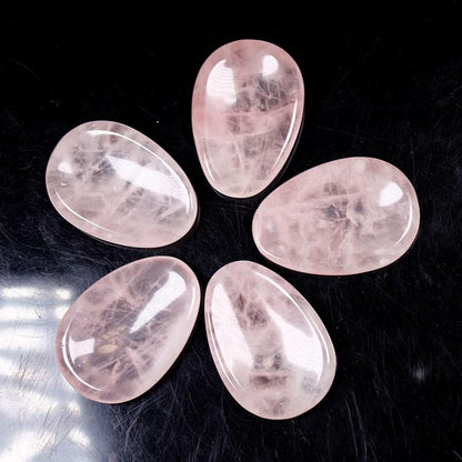 Piedra pulida de cristal de cuarzo rosa natural para masaje de pulgares