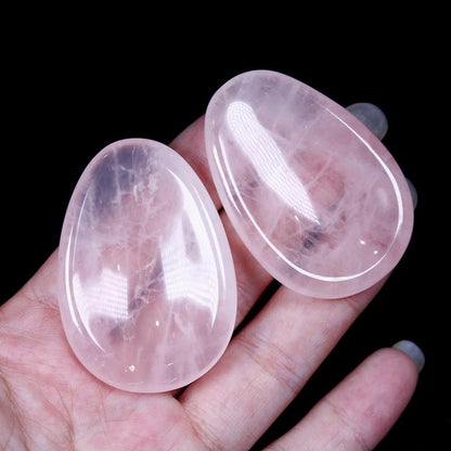Piedra pulida de cristal de cuarzo rosa natural para masaje de pulgares