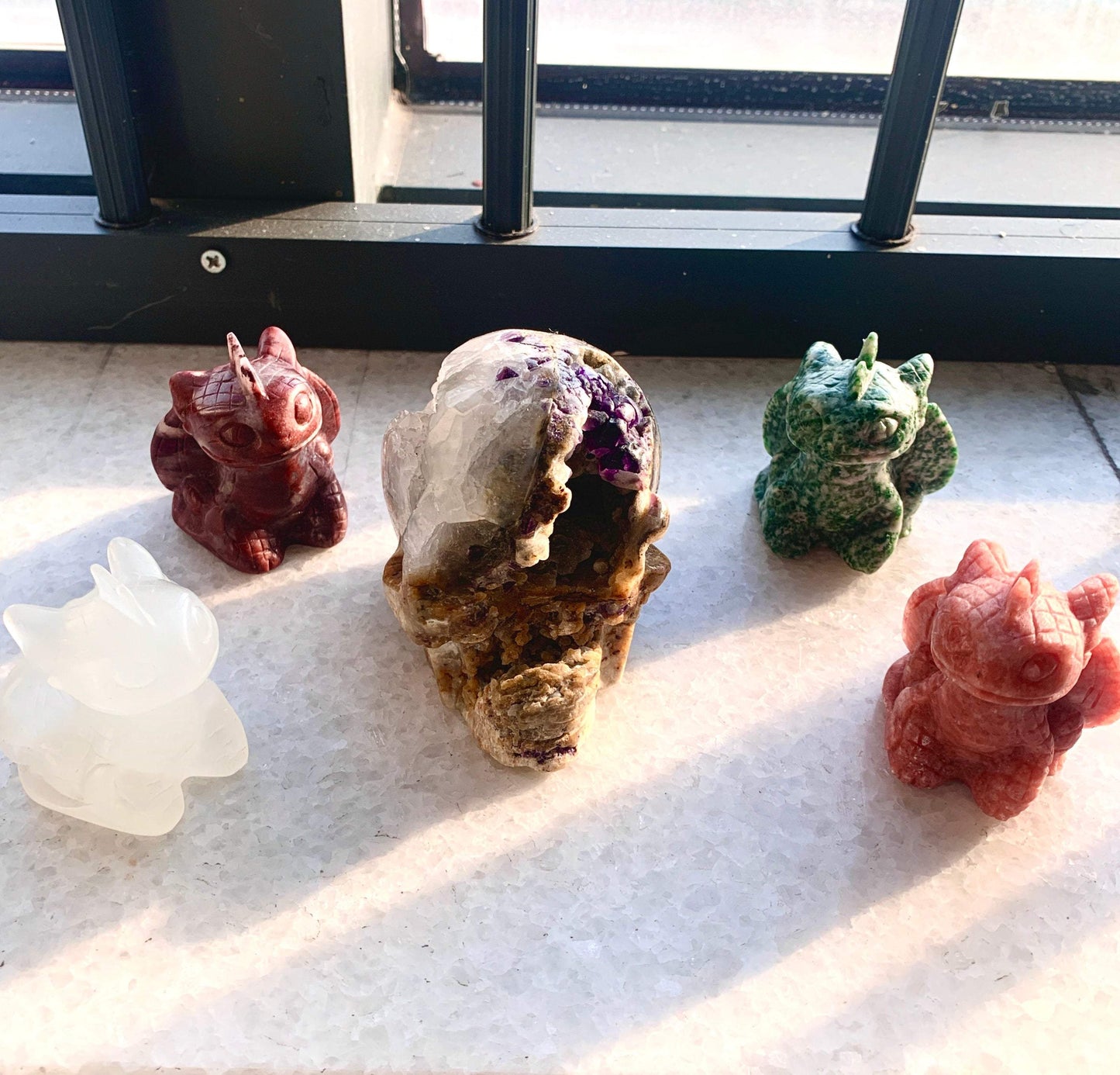 Natural Toothless baby hand carved/crystal/toothless baby/red turquoise/red sunstone/green turquoise/opal/gift