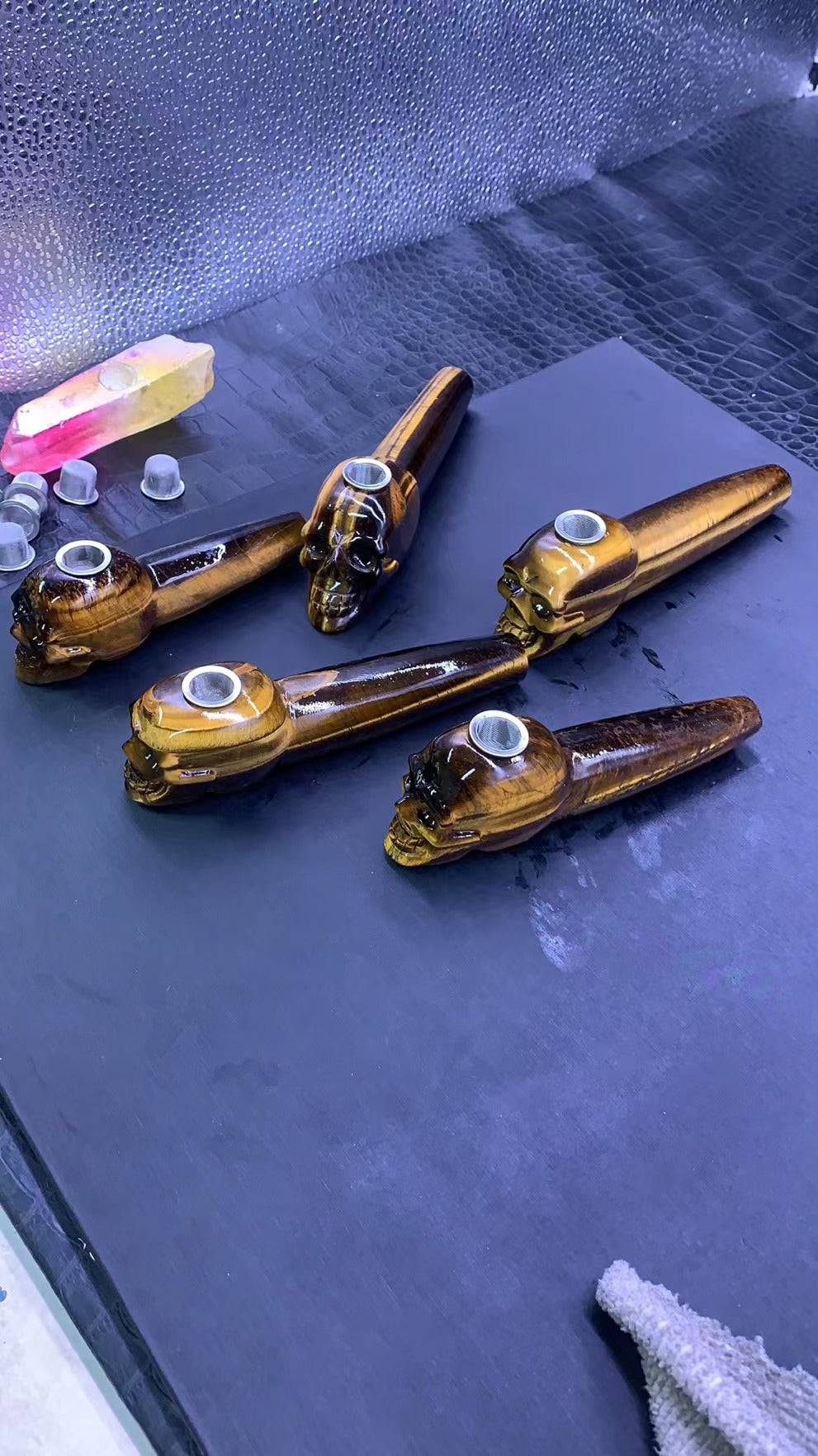 Carved Crystal Smoke Tobacco Pipes,Natural Healing Stone Skull Carving Crafts